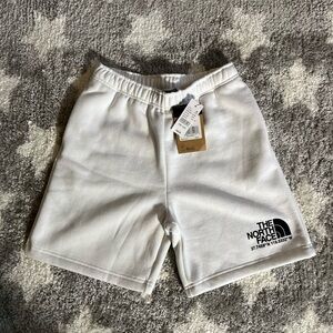 NWT The North Face white shorts